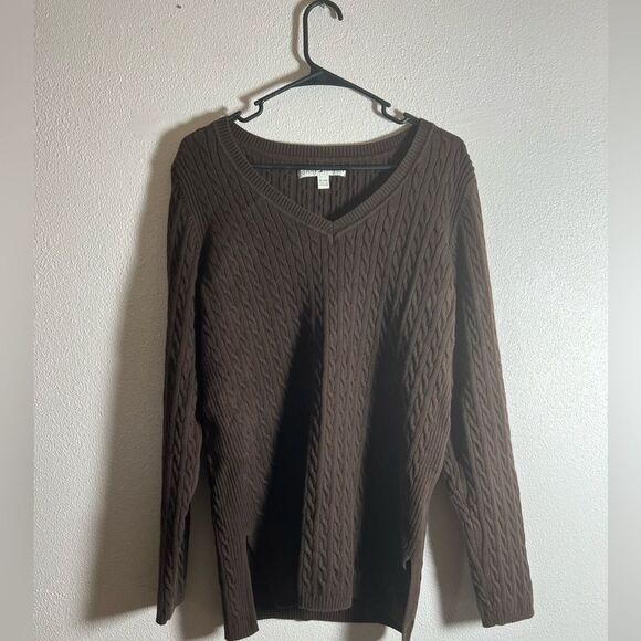 Tommy Hilfiger V Neck Cable Knit Sweater - Picture 1 of 5